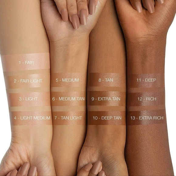 Glowish By Huda Beauty Multi Dew Skin Tint: Light Medium 04, Fragrance F… - Picture 3 of 7